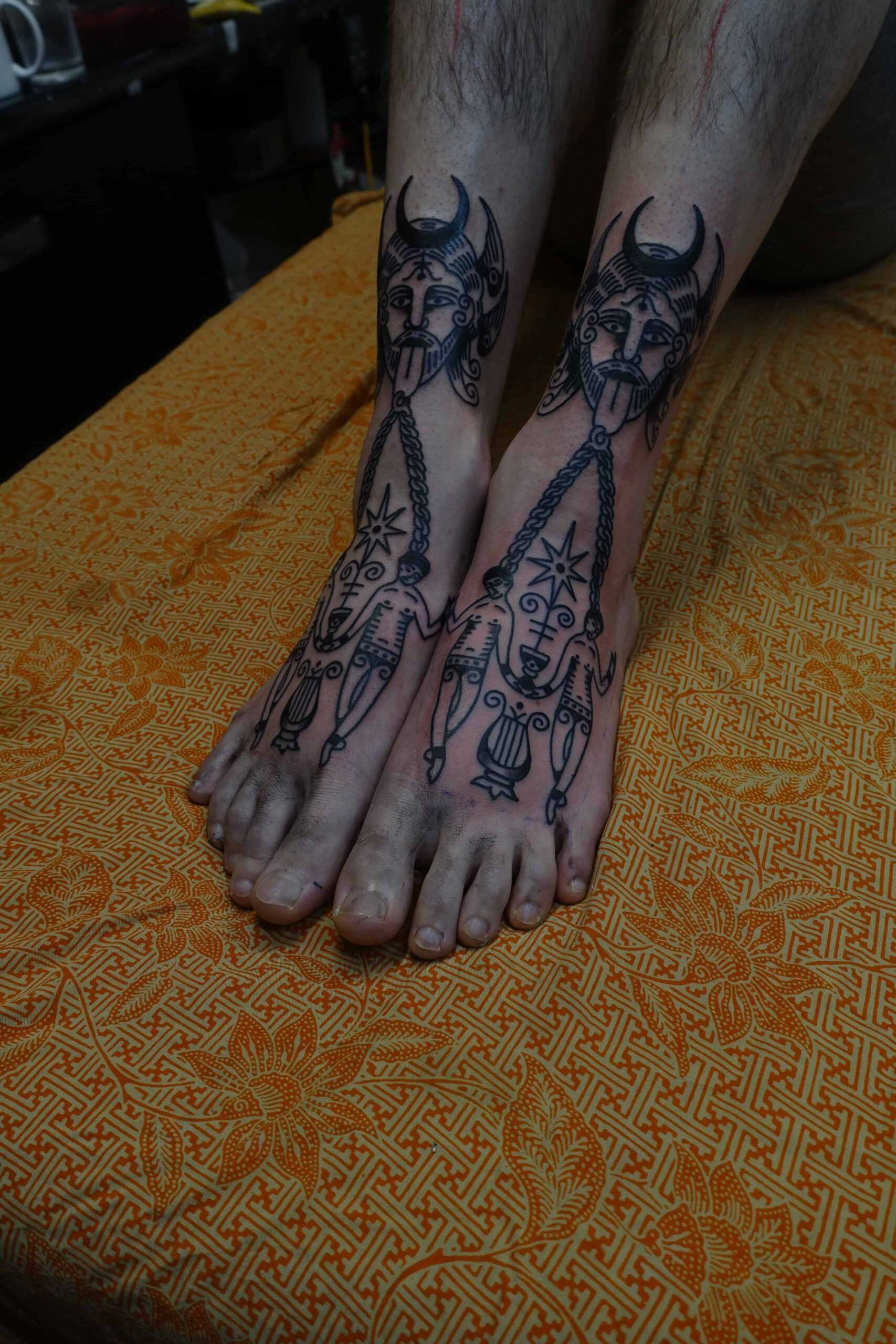 Pack of 3 Triquetra Temporary Tattoo, Trinity Knot Fake Tattoo, Black Tattoo,  Tiny Tattoo, Meaningful Tattoo, Feminine Tattoo, Celtic Knot - Etsy