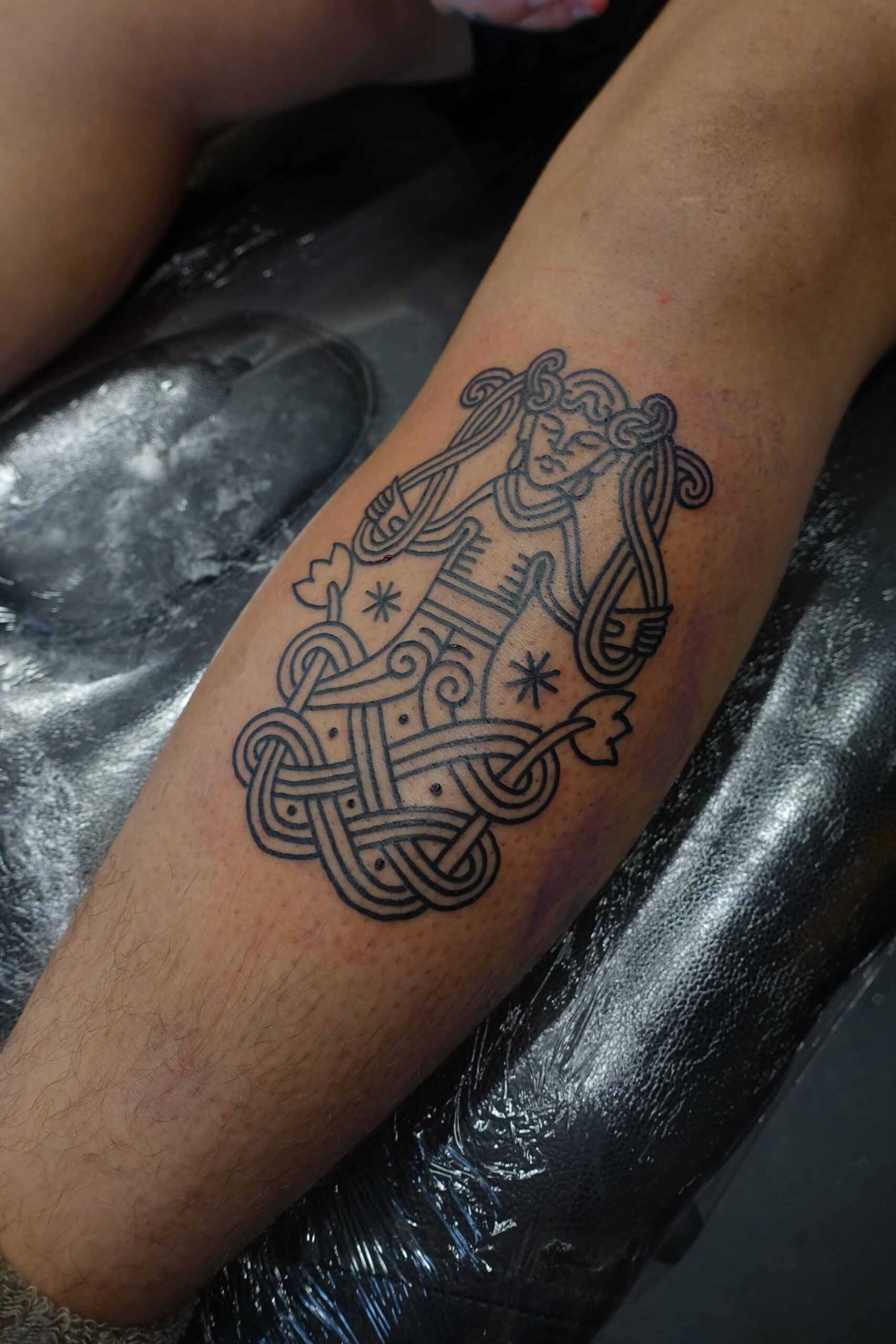 Celtic wrist bands tattoo. | Wrist band tattoo, Band tattoo, Arm band tattoo